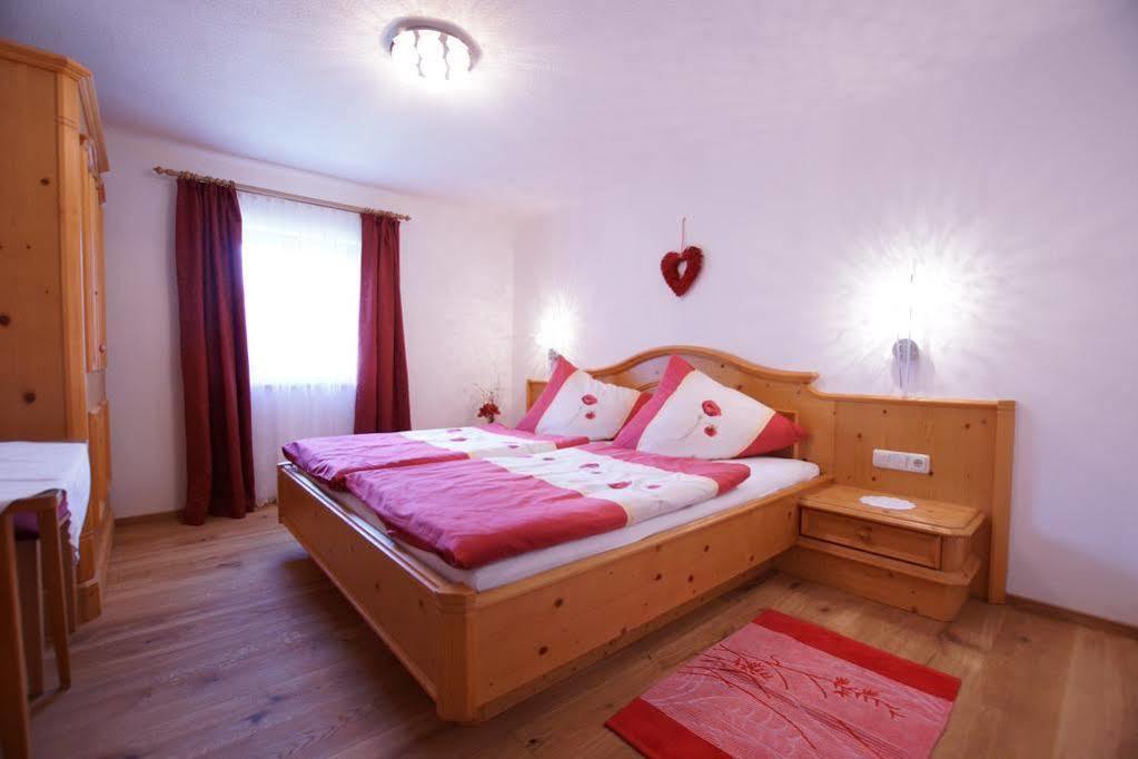 Thomanhof Chalet-Appartement Saalfelden ภายนอก รูปภาพ